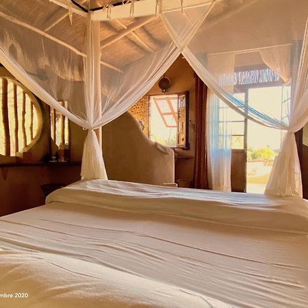 Bakuba Lodge - Le Petit Hotel Du Voyageur Ankilibe Kamer foto