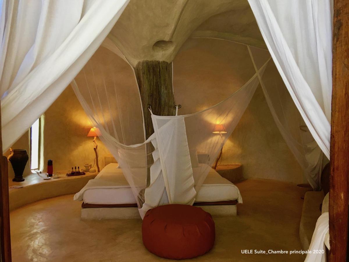 Bakuba Lodge - Le Petit Hotel Du Voyageur Ankilibe Buitenkant foto