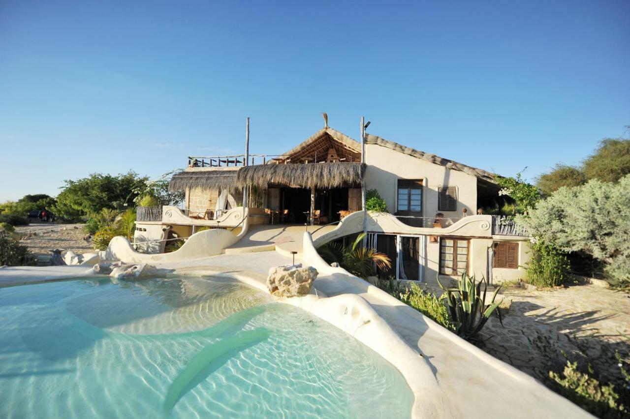 Bakuba Lodge - Le Petit Hotel Du Voyageur Ankilibe Buitenkant foto